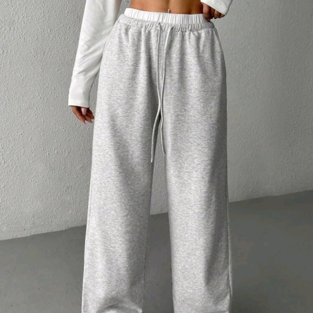 Women's Gray Sweatpants